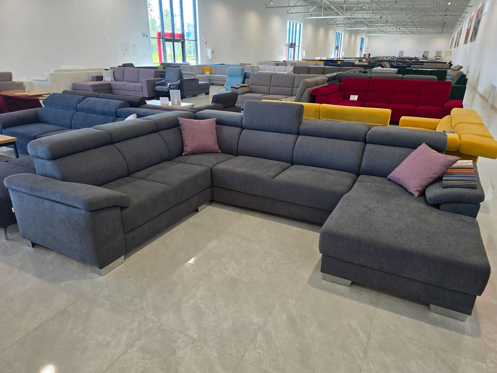 InterStyle skladom – 021 - Grande - 255x345x180 cm
