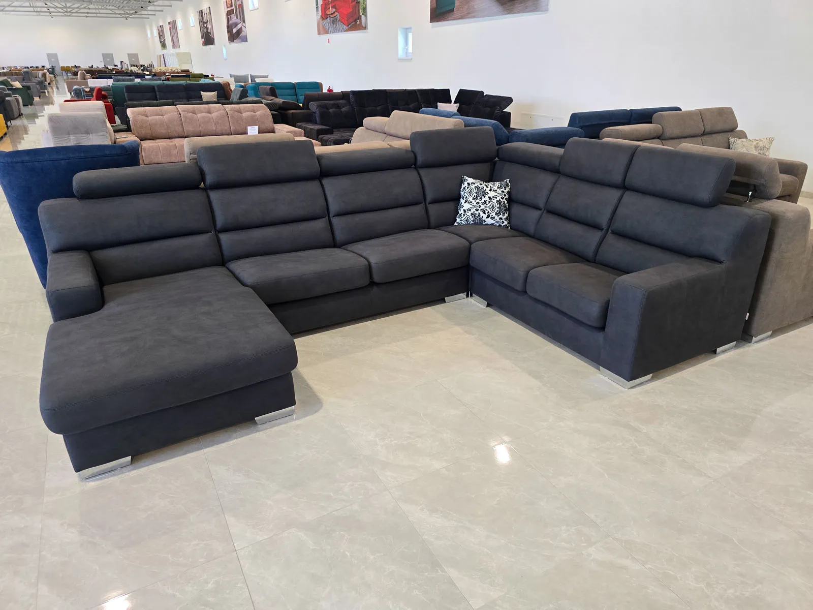 InterStyle skladom – 042 - Sydney - 170x345x235 cm
